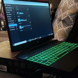HP Pavilion Gaming Laptop 15.6" 