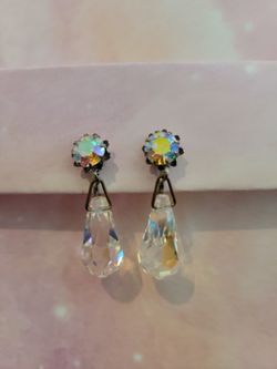 Vintage Coro Signed AuBorealis Crystal Briolette Clip-on Earrings Silvertone Screwback 1.25" Drop F10