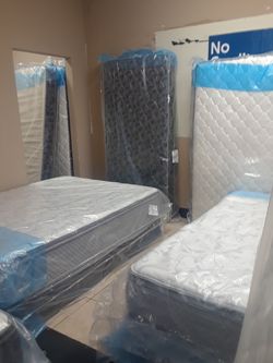 Queen Mattress Set Sale Week
