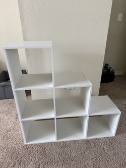 White shelf for kids bedroom