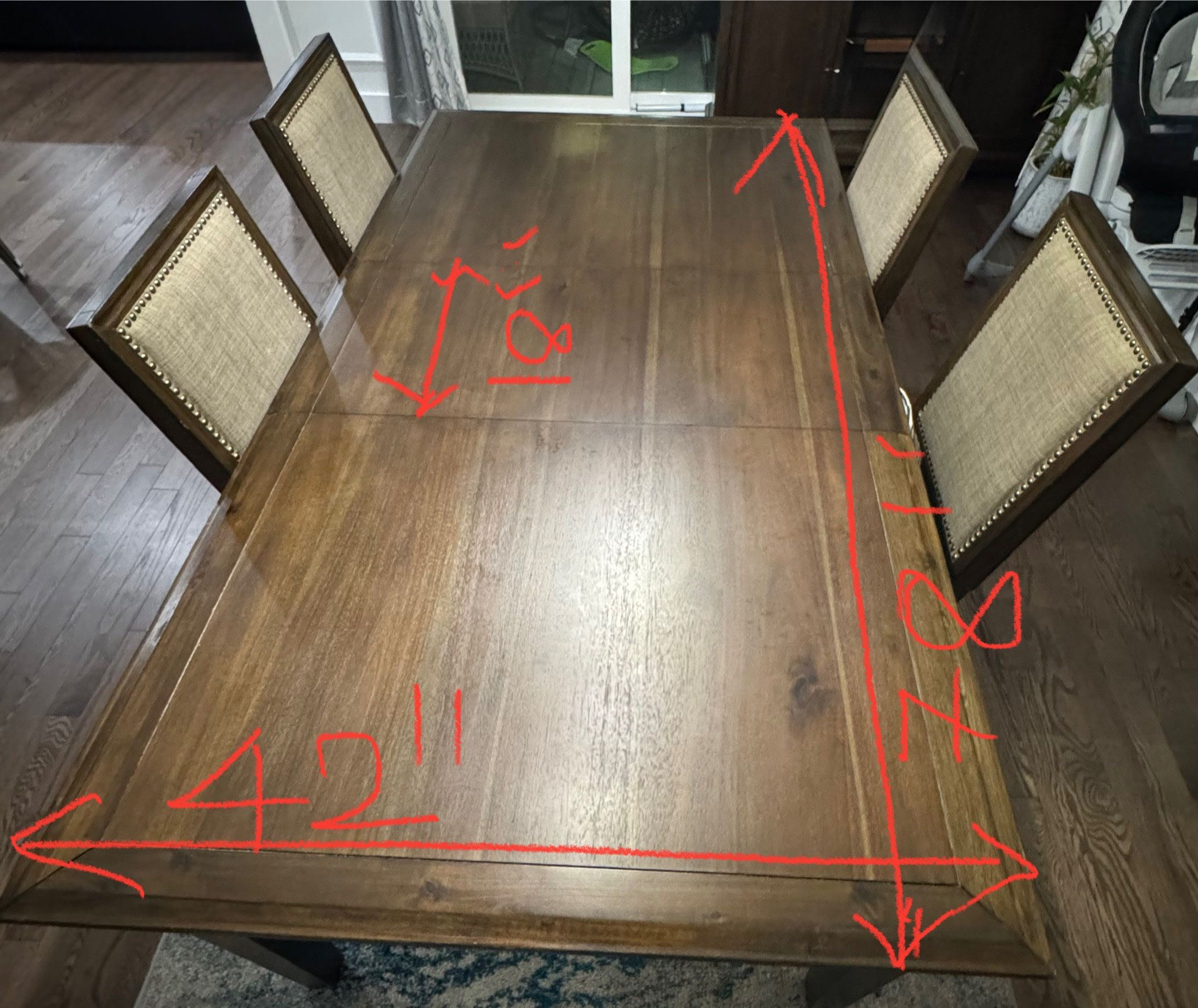 Dinning Table (with Leaf) & 4 Chairs