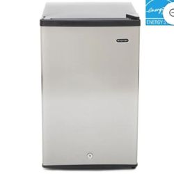 Whynter CUF-210SS Energy Star Lockable Stainless Steel Upright Freezer, 2.1 cu ft