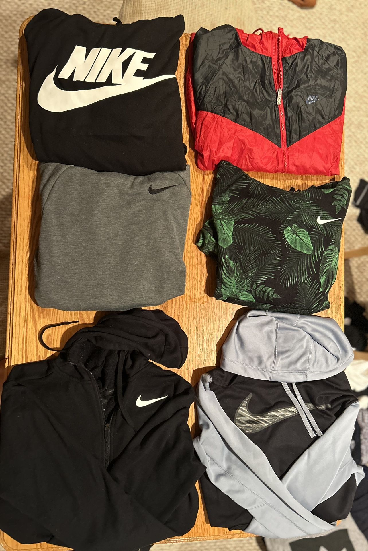 Nike Hoodie & Jacket Bundle (6 pcs) – Tech Fleece, Windbreaker, Pullovers – Size M/L