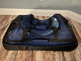 Eagle Creek Expanse Drop Bottom Wheeled Duffle Bag - Blue