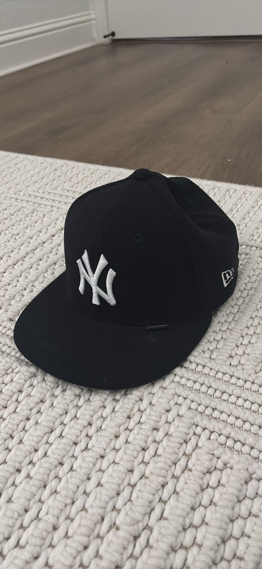 Black NY Flat Billed Cap