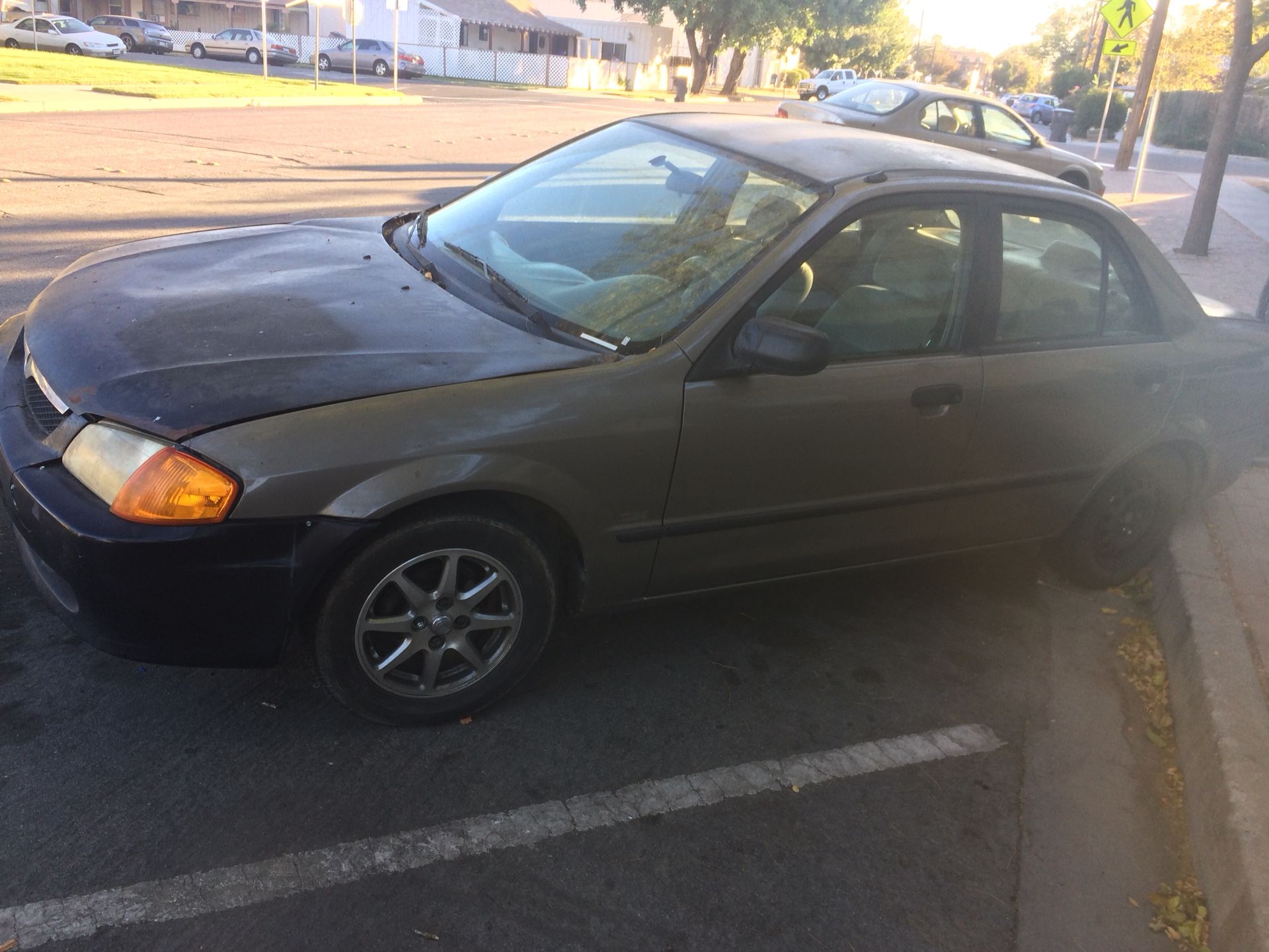 1999 Mazda Protege