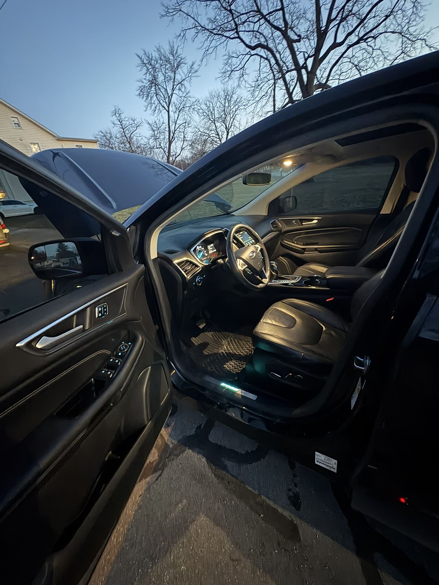2016 Ford Edge