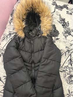 Madden Girl Black Puffer Jacket