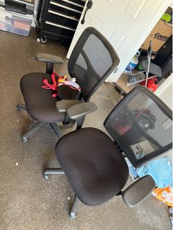 2 Office chairs
