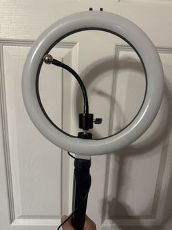 Big ring light
