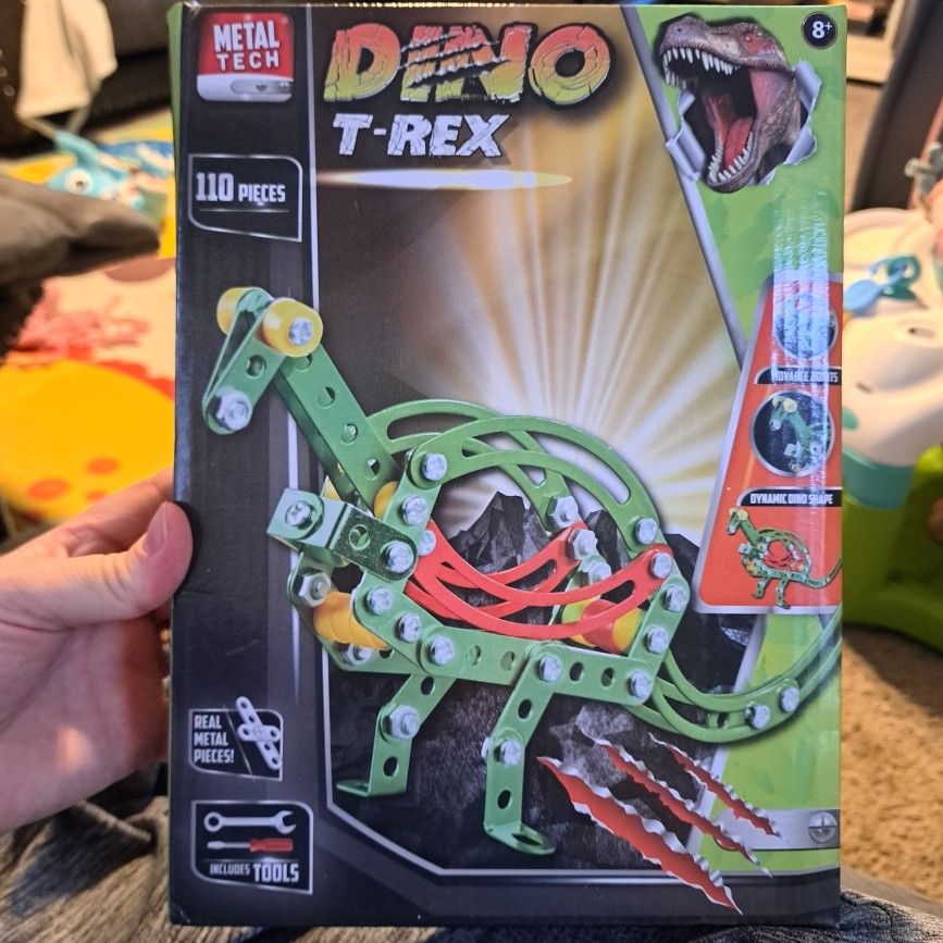 New Dino Kit Open Box 