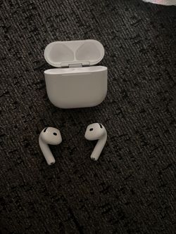 Air Pods 4