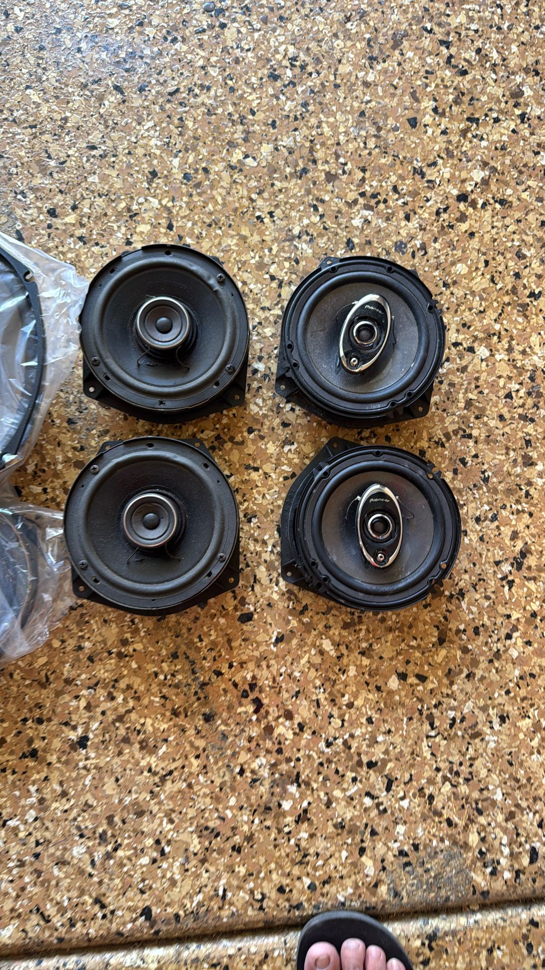 FREE Car Speakers