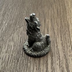 Howling Wolf Pewter Desktop Figurine With Holder