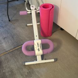 Ab Machine And Thick Mat