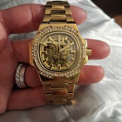 GOLD LONGLUX SELF WINDING AUTOMATIC WATCH