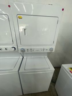 ❄️ Frigidaire Quiet Pack Stackable Laundry Center – Refurbished! ✨