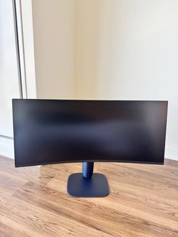 2-MONTH Alienware 34 Curved Gaming Monitor