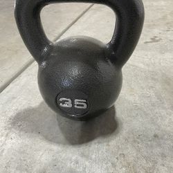 35 Lbs Kettlebell 
