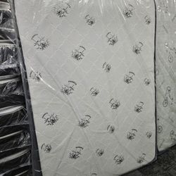 Double Side Queen Size Mattress And Box Spring