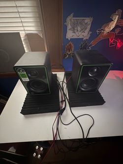 Mackie CRX Series 3.5 Inch Monitor Speakers