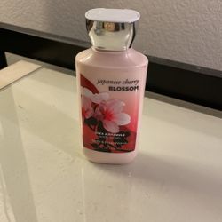 Bath & Body Works Lotion