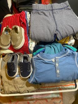 100 + pcs BABY CLOTHES (0-12)