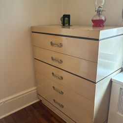 1940s-50s Dresser