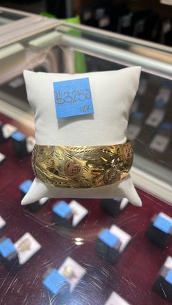 Bracelet