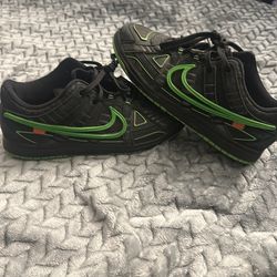 Kids size 3 off white Nike dunk rubber dunk