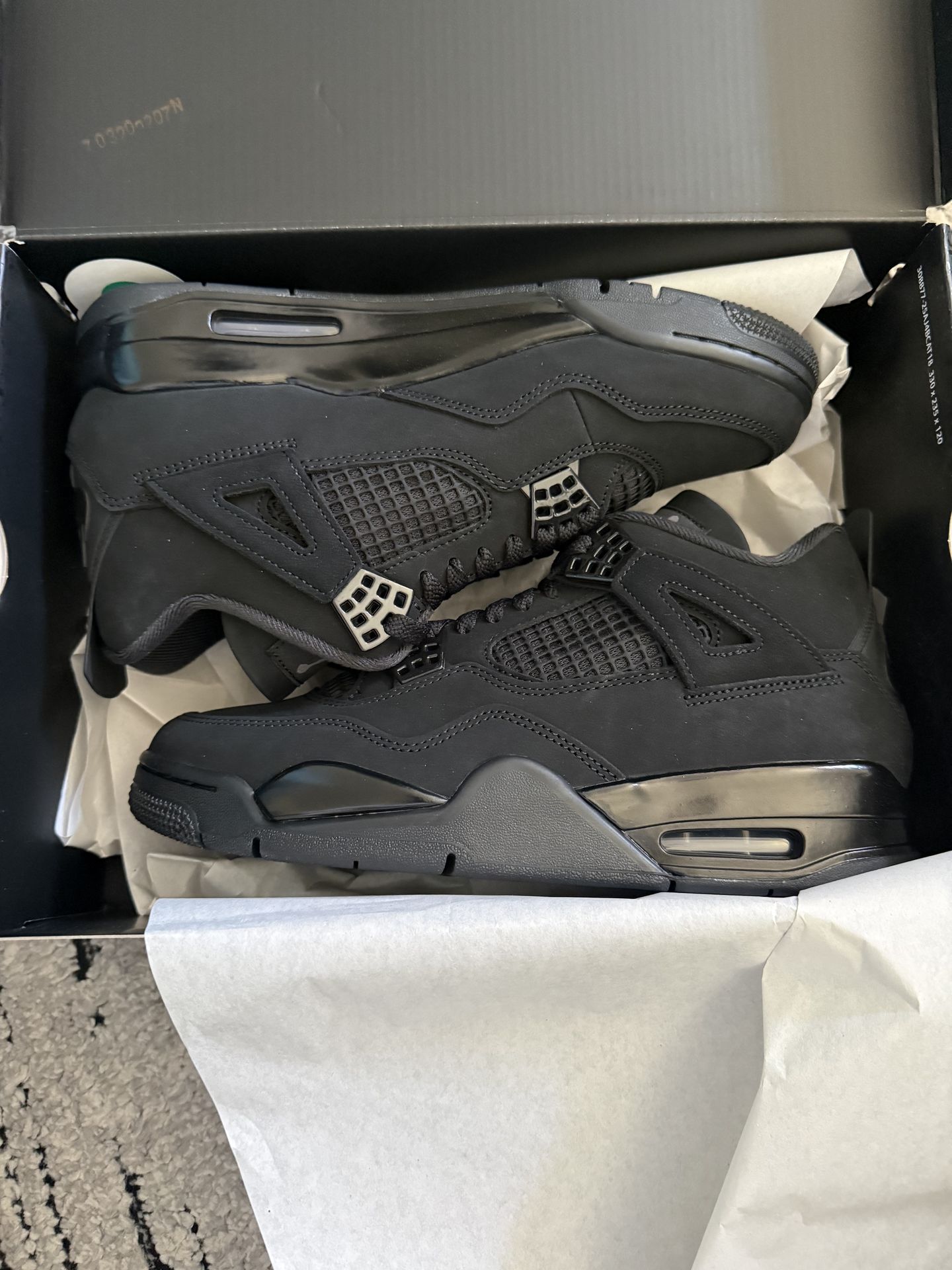 👟 Air Jordan 4 “Black Cat” – Size 10.5 Men’s