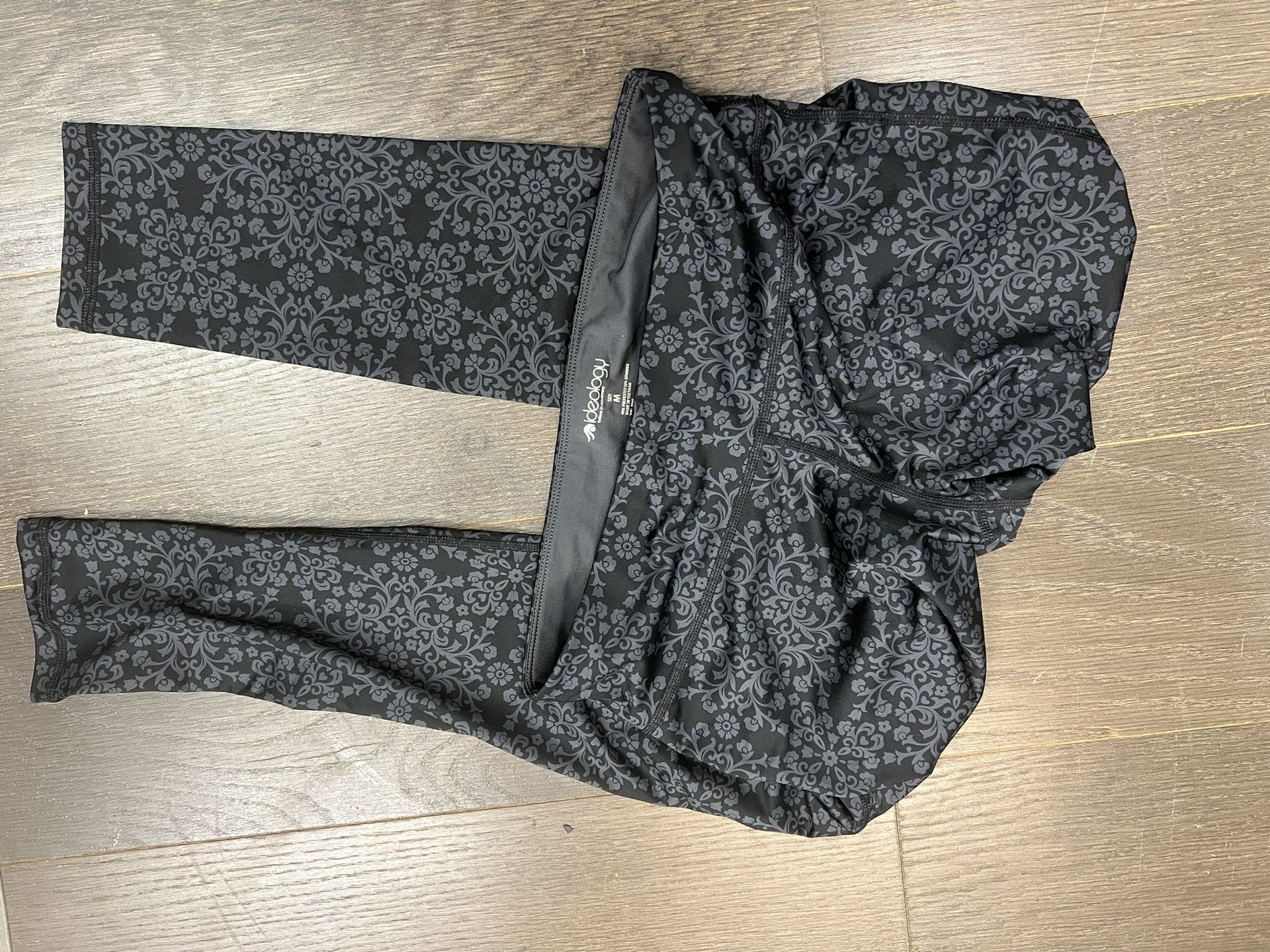 Ladies Exercise Clothes