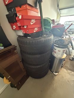 truck rims and tirea