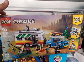 Lego Creater 2 31108
