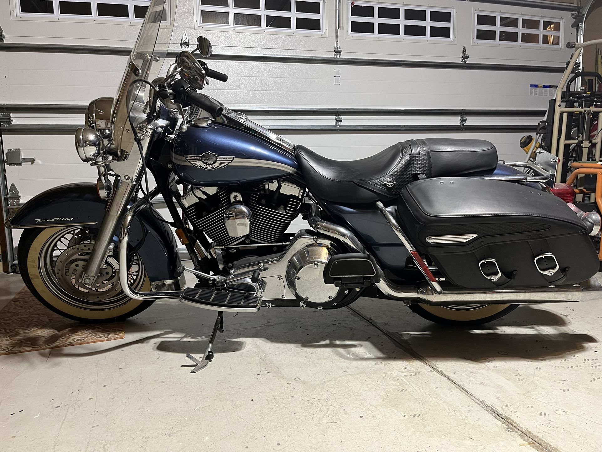 2003 Harley Davidson RoadKing Classic