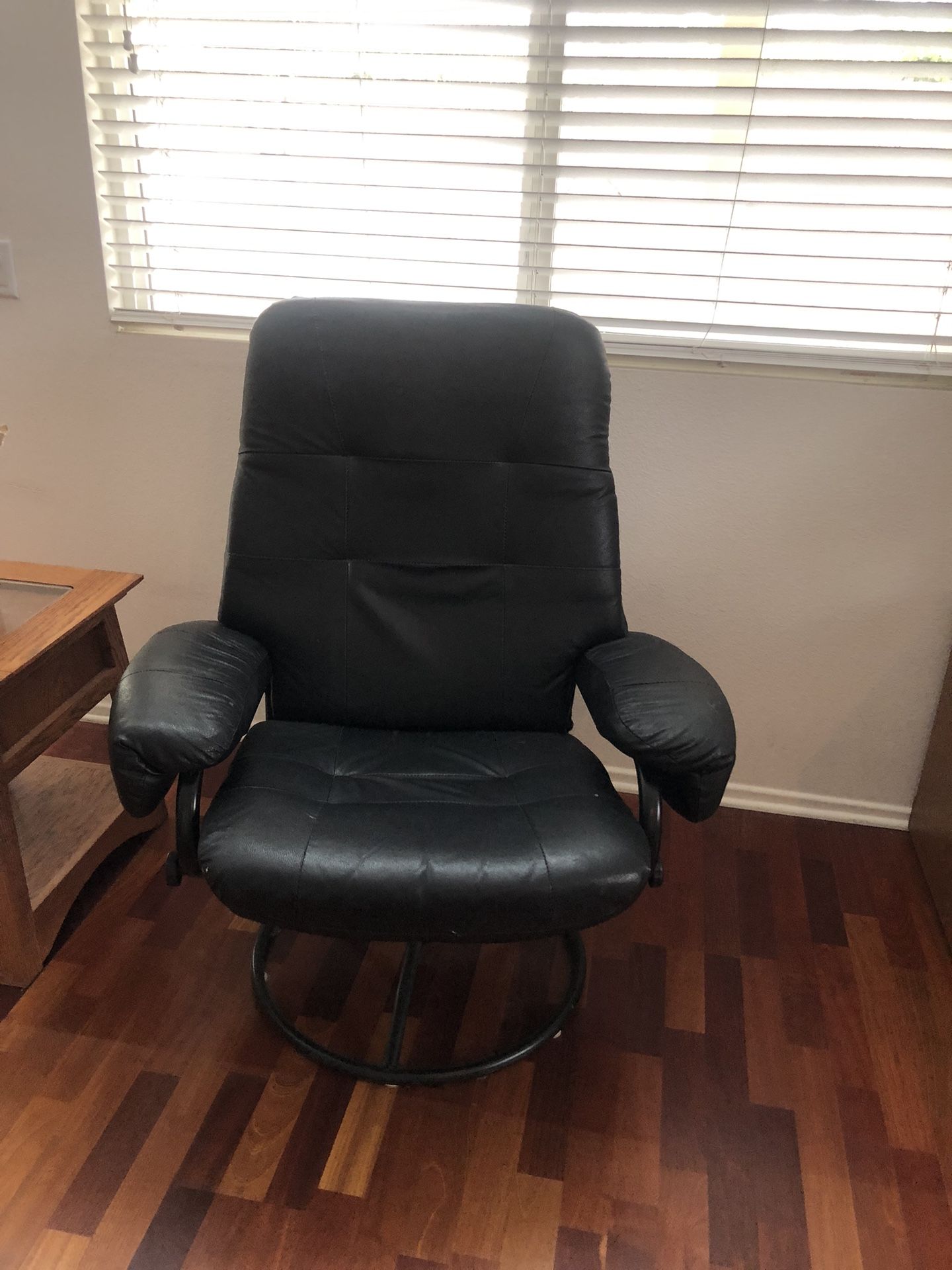 Leather Office Chair 