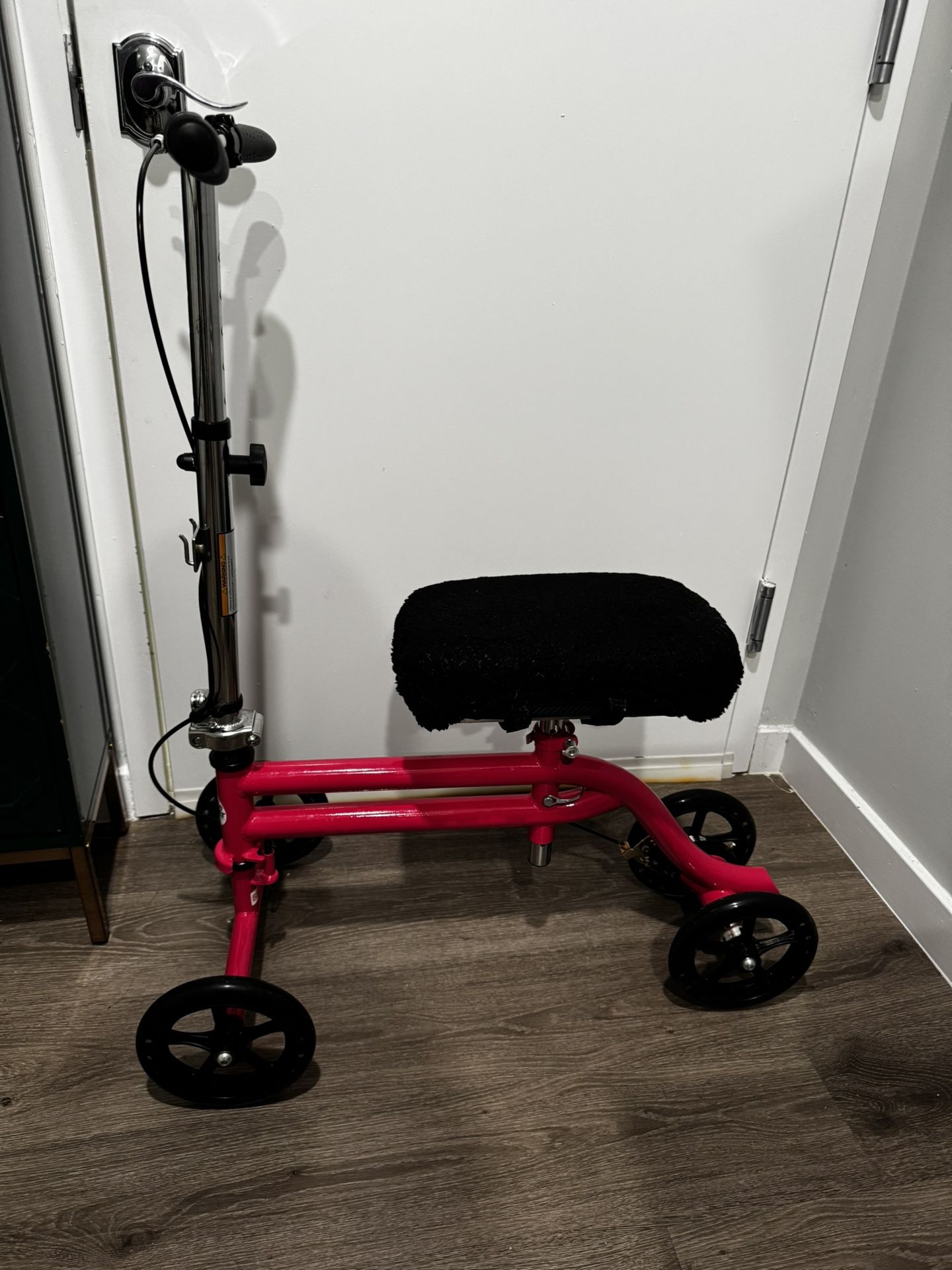Knee Rover scooter