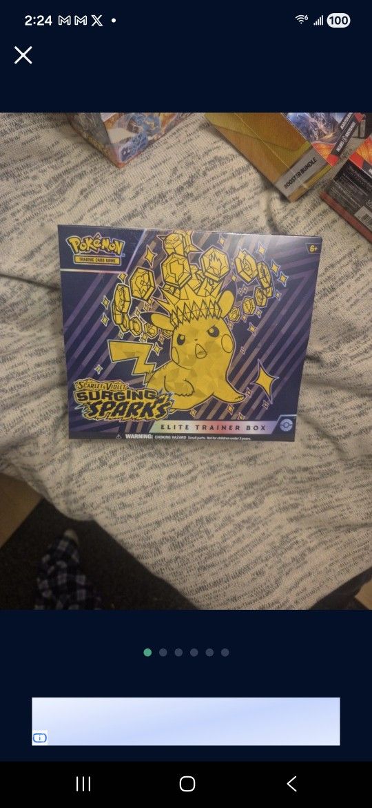 Pokémon (Scarlet And Violet SURGING SPARKS) ELITE TRAINER BOX