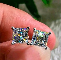 Moissanite earrings 925
