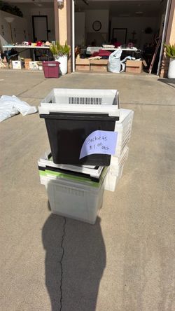 Storage buckets