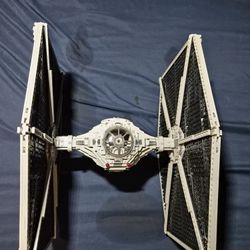 Lego Star Wars UCS Tie Fighter 75095