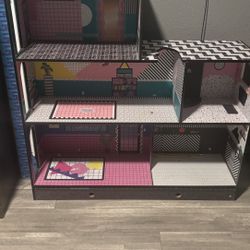 Free Doll House