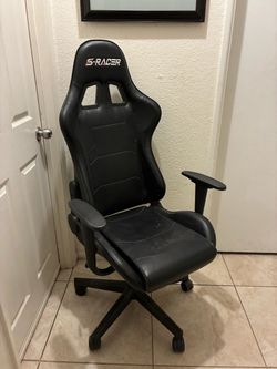 S Racer gaming chair