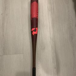Demarini Voodoo 33in