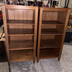 Ethan Allen Bookshelves Set Of 2