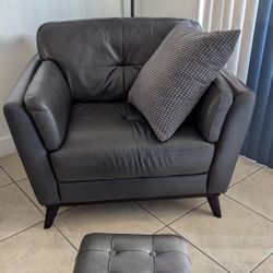 Arm Chairs Rooms To Go  (Sofa)