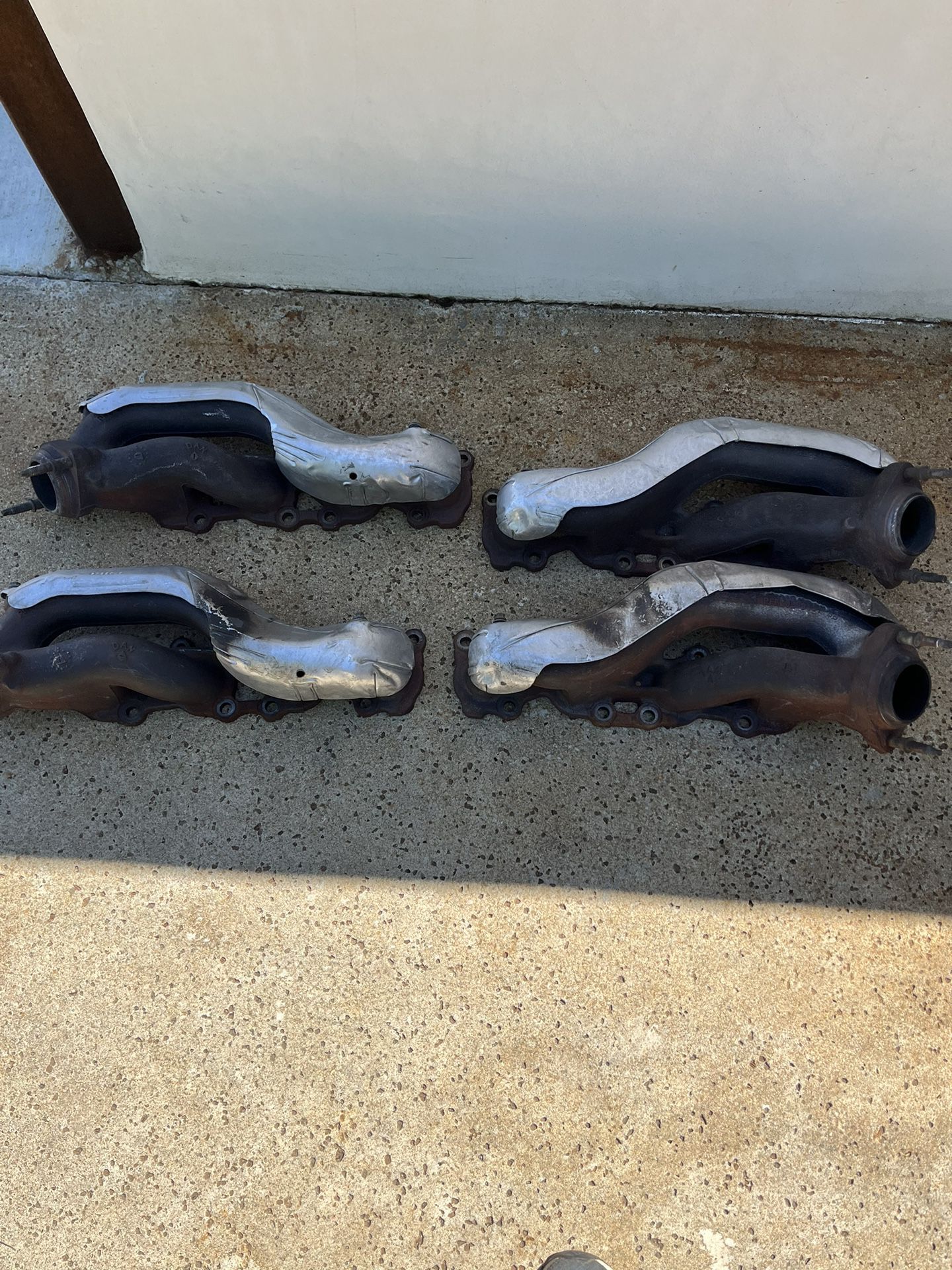 Exhaust Manifolds 2023 Shelby F-150 5.0  Will Fit All Ford F-150 