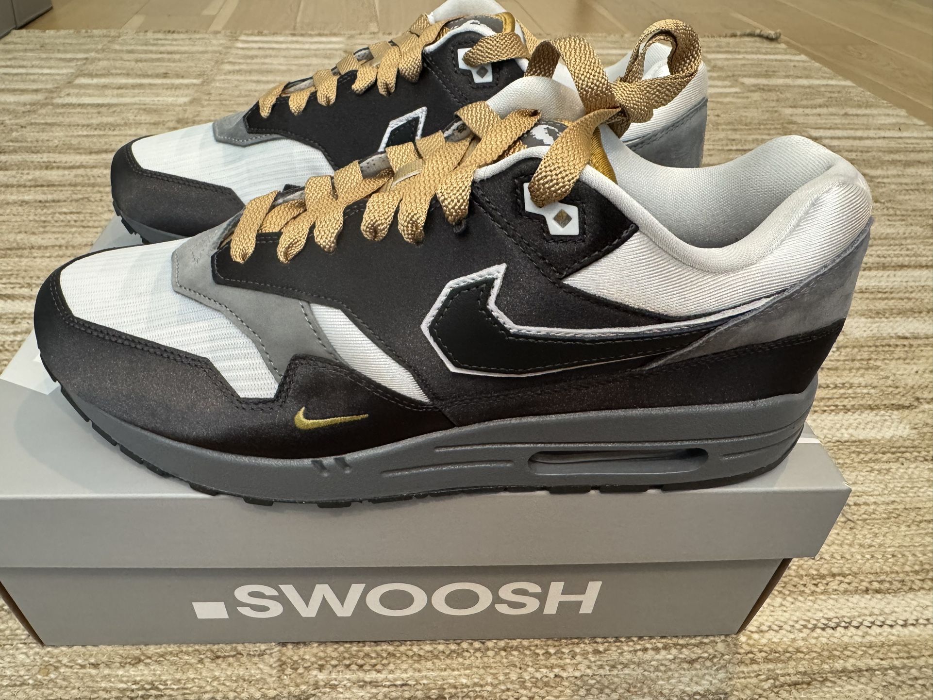 Nike Air Max 1 .SWOOSH Low Poly ‘Big Head Mode’ Goldeneye