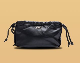 XOXO Minimalist Handbag (black)
