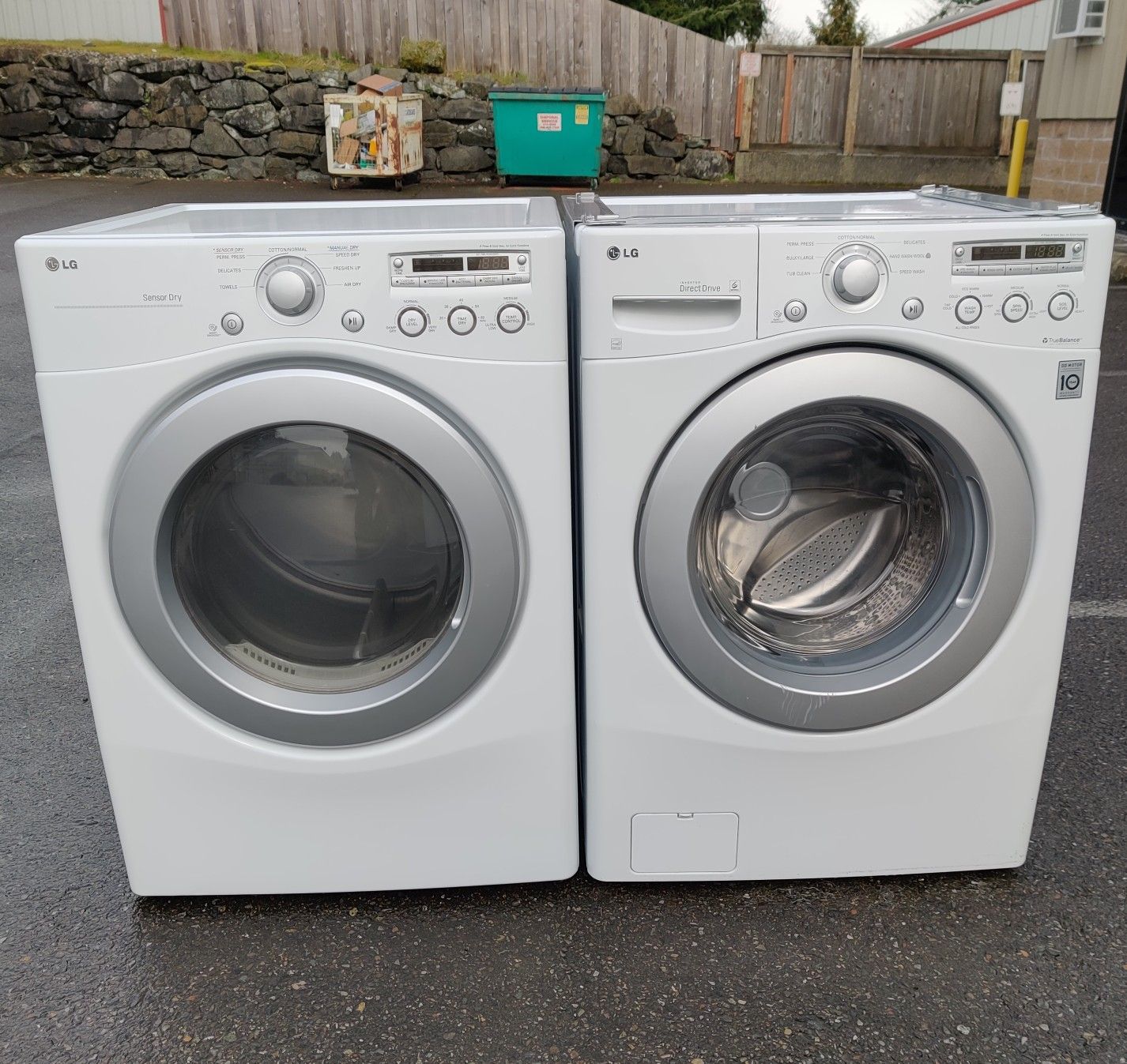 LG Tromm Washer and dryer
